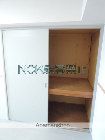グラフウエストIの内装写真