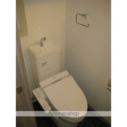 ＳーＲＥＳＩＤＥＮＣＥ文京小石川[2DK/44.03m2]のトイレ