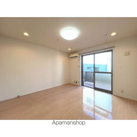 EXCIMAの内装写真