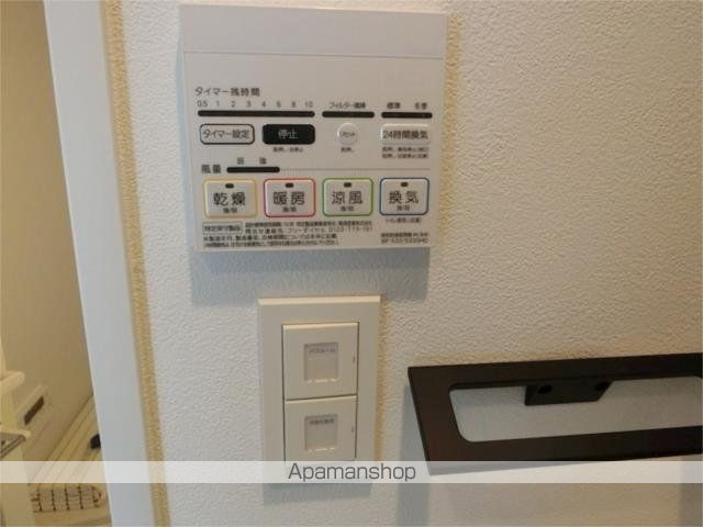 ZOOM横浜桜木町の内装写真