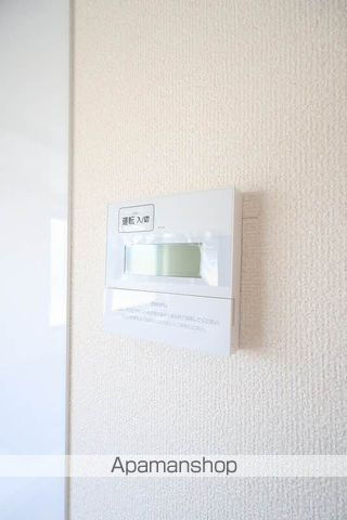 ボービラージュ中山台 B棟の内装写真