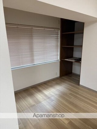 中島町パークマンション[1R/58.42m2]のリビング・居間