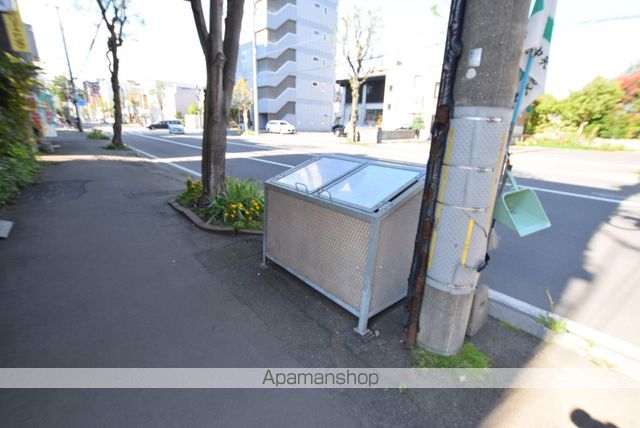 コア177の玄関写真