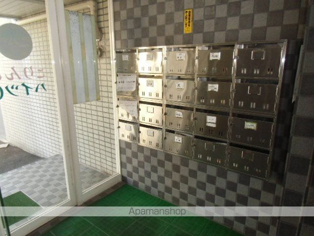 こりんごハイツCの玄関写真