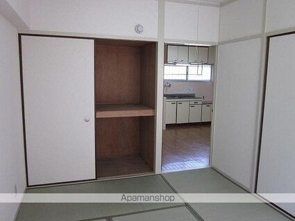 メゾンカトレア[2DK/34m2]のリビング・居間1