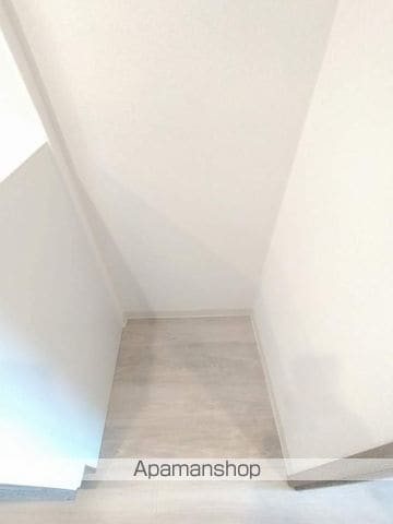 スプランディッド新大阪WESTの内装写真