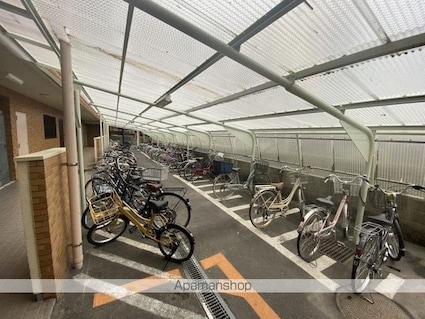 ダイアパレス栗林公園２０５号[3DK/64.4m2]の共用部1