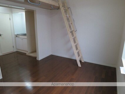 ＭＩＫＡＭＩ[1K/19.87m2]のリビング・居間