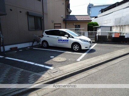 東京都昭島市田中町２丁目[2LDK/53.76m2]の駐車場