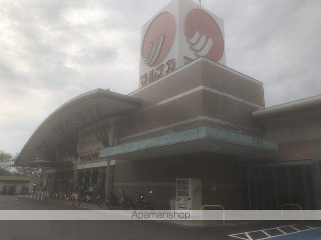 アネッロ郡の周辺写真