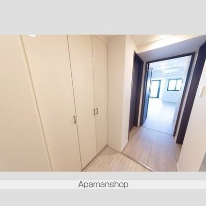 プラウドフラット文京千駄木[1LDK/40.4m2]の玄関