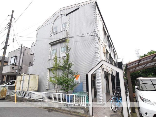 グリーンフィールドの玄関写真