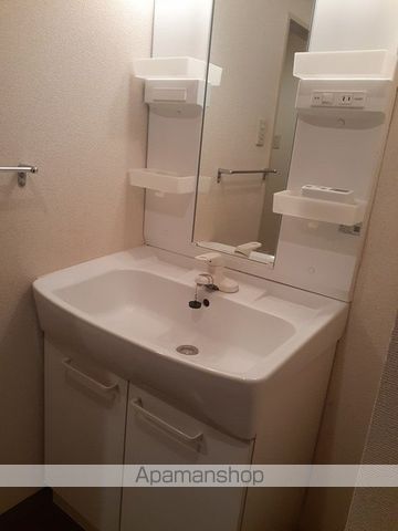 ジュネス新栄の内装写真