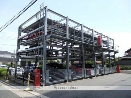 カレント茶屋が坂[1K/27m2]の駐車場1