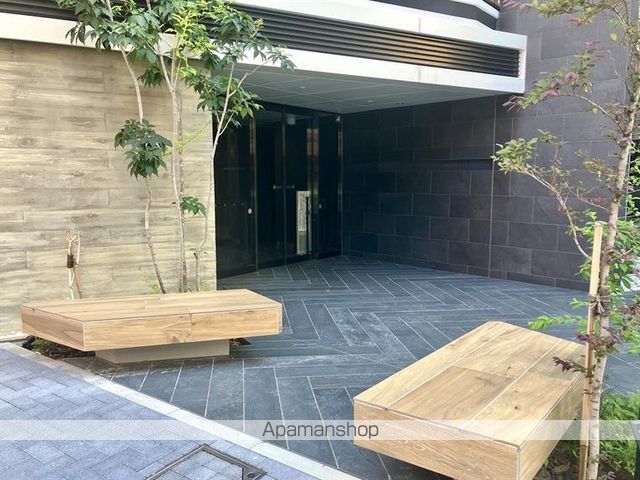 GREEN PARK 文京西片の玄関写真