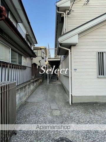 サンリバーハイツの玄関写真