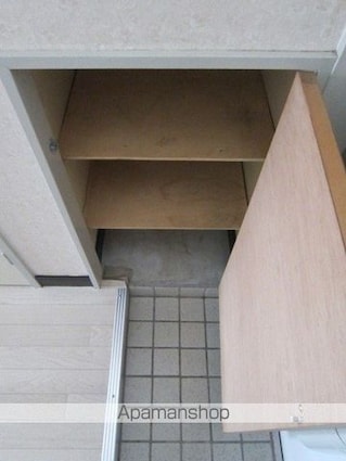 ＭＡＩＳＯＮ　ＤＥ　ＰＡＲＶＥＮＩＲ[1K/25.89m2]の玄関