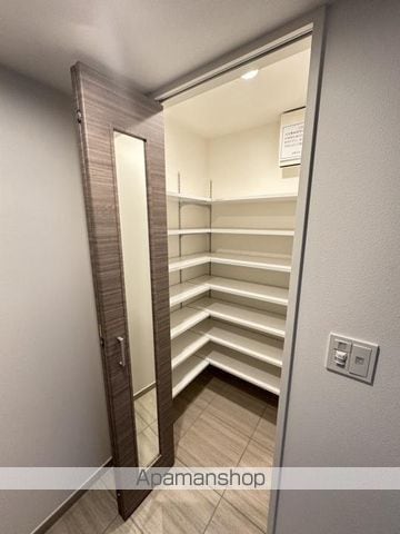 CRESTCOURTDOSHINの内装写真