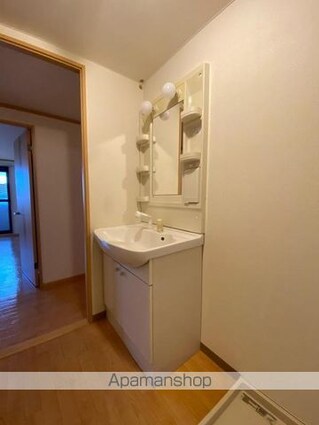 エル２２　[3LDK/106.5m2]の洗面所