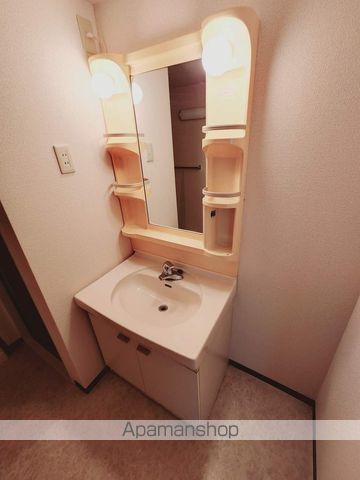 ラフィネ小倉の内装写真