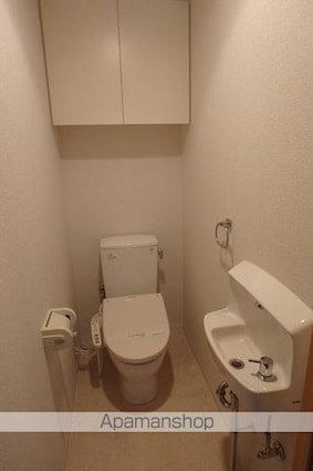 ドゥーエ清澄白河[1LDK/58.76m2]のトイレ