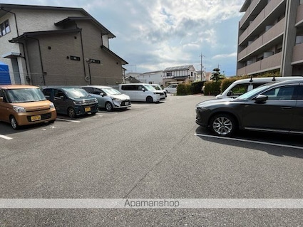 バウムドルフ[3LDK/66.36m2]の駐車場3