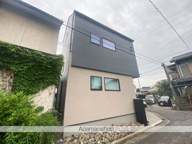 三吉町南1丁目貸家の外観写真
