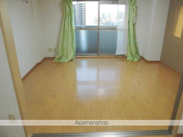 クリスタルなかもずの内装写真