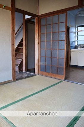 広島県尾道市長江３丁目[3DK/60m2]のリビング・居間