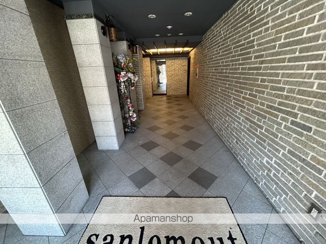 サンレムート江坂EASTの内装写真