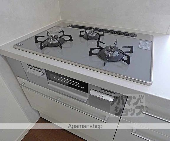 レスタージュ四条烏丸ラティスの内装写真