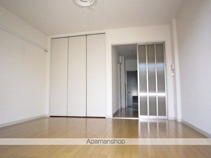 ディアスＢｅｅ[1K/25m2]のリビング・居間