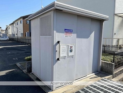 レオネクストラ　ポール[1LDK/46.94m2]の共用部1