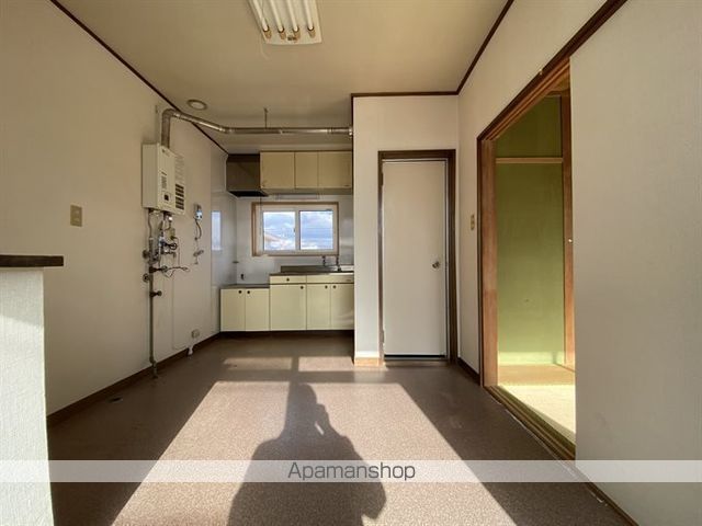 シャトル駒場の内装写真