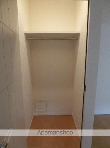 グランアルト天神タワーの内装写真