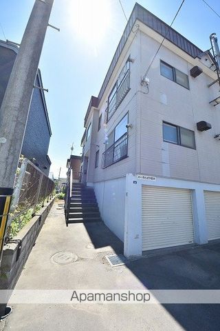 パークハイツの玄関写真