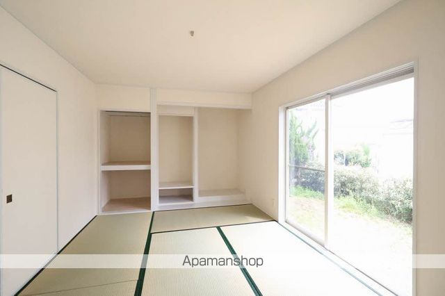 観音台4丁目戸建ての内装写真