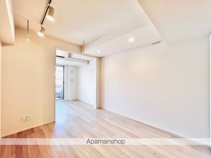 Ｂｒｉｌｌｉａ　ｉｓｔ　千駄ヶ谷[1DK/31.14m2]のリビング・居間2