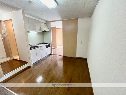 レオパレスクボタ[1DK/33.12m2]のリビング・居間2