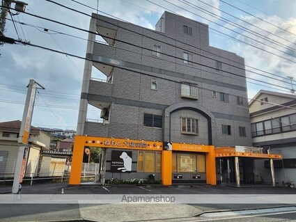 根本ビル[店舗/40m2]の外観3