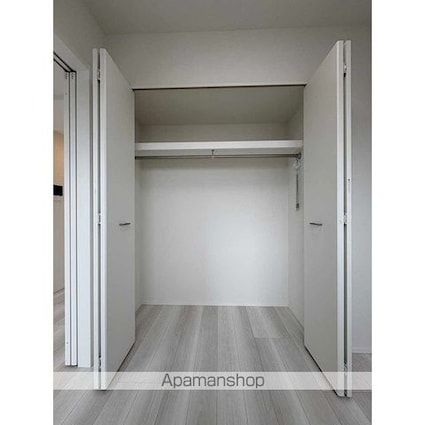 クラリティア西日暮里[1LDK/30.36m2]の収納