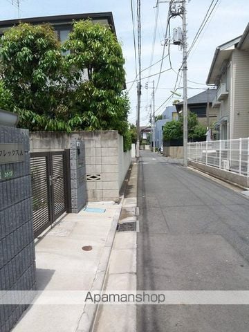 フレックスAの玄関写真
