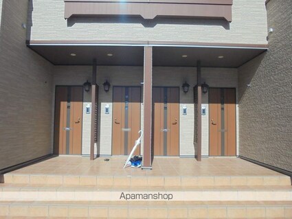 フレスクーラ[1LDK/50.09m2]のエントランス2