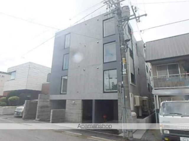 ラフレーズ学園前の外観写真