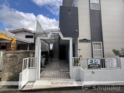 パルコート古川[1K/17.15m2]のエントランス