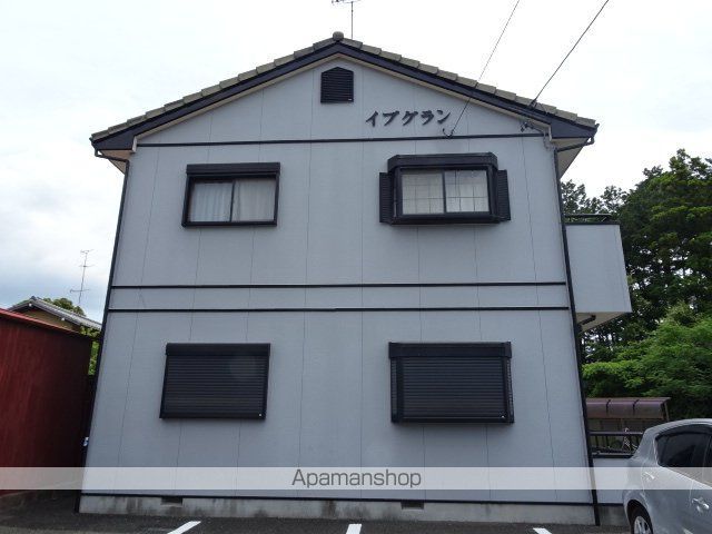 イブグランの外観写真