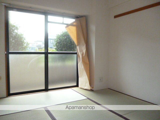 グローリーヒルズIIの内装写真