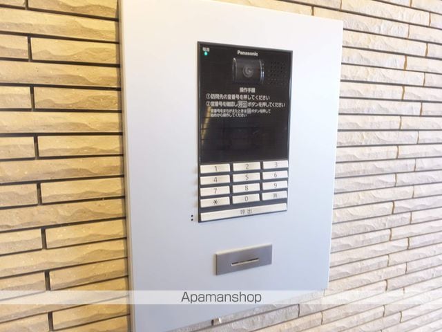 PREZIOSAの玄関写真
