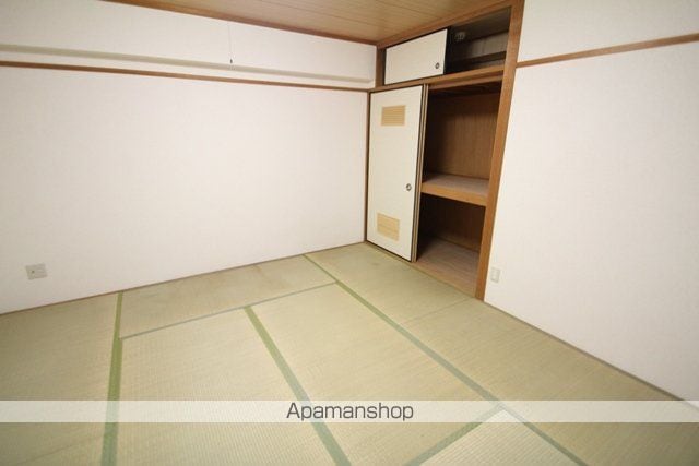 ローレル西緑丘の内装写真
