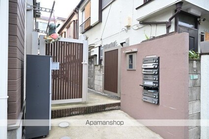 東京都練馬区関町東２丁目[1K/21.3m2]のエントランス2